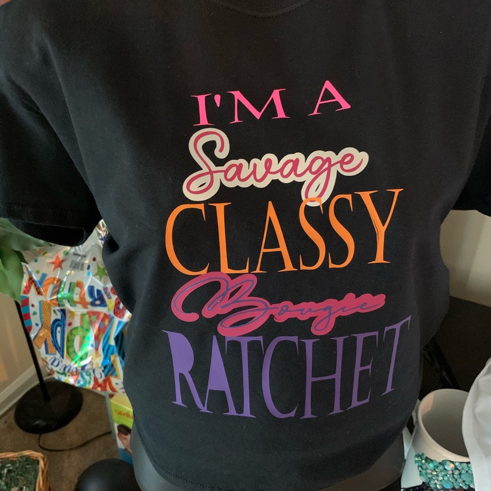 I’m A top graphic tee